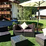 Central Apartment Canazei *