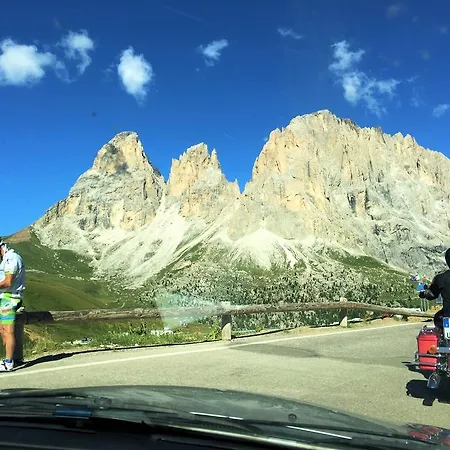 Central Apartment Canazei