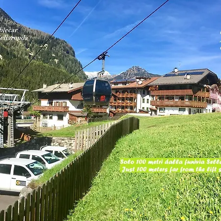 公寓 Central Apartment Canazei *