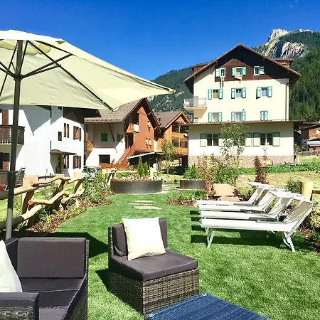 Central Apartment Canazei * Canazei