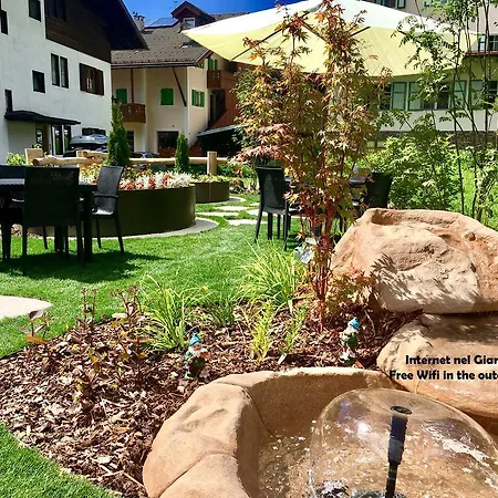 公寓 Central Apartment Canazei *