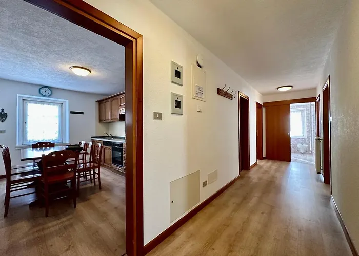 Central Apartment Canazei Apartman