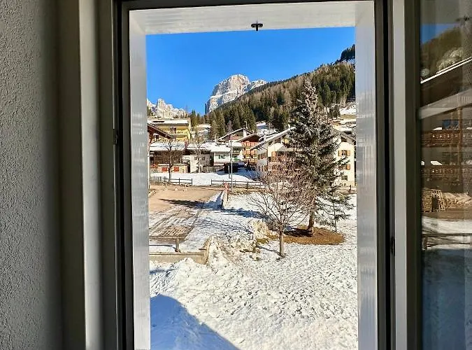 Apartment Central Apartment Canazei