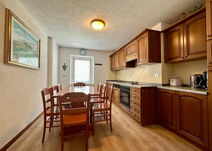 Central Apartment Canazei Canazei