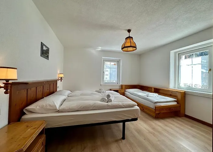 Central Apartment Canazei Apartman Canazei