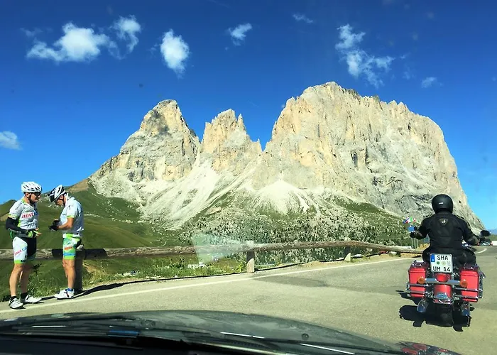 Central Apartment Canazei