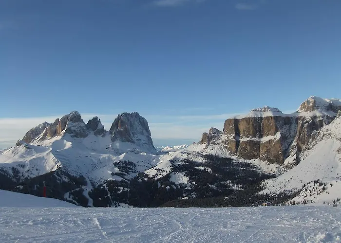 Apartment Central Apartment Canazei