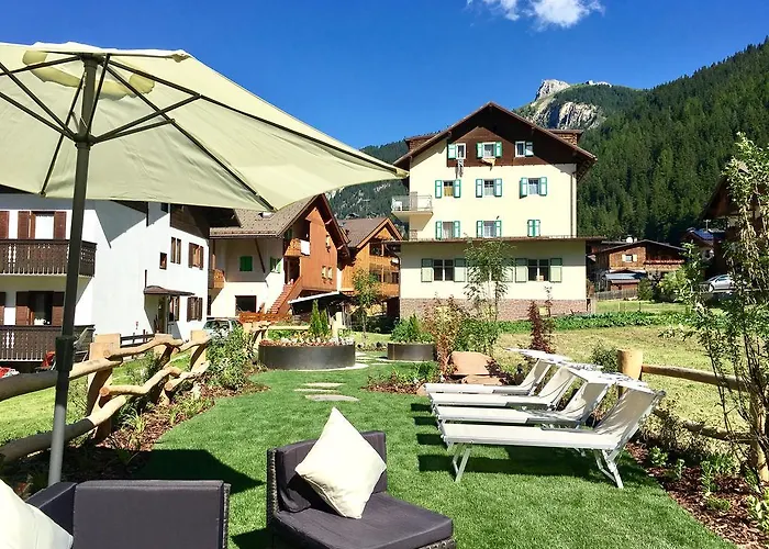 Central Apartment Canazei Canazei