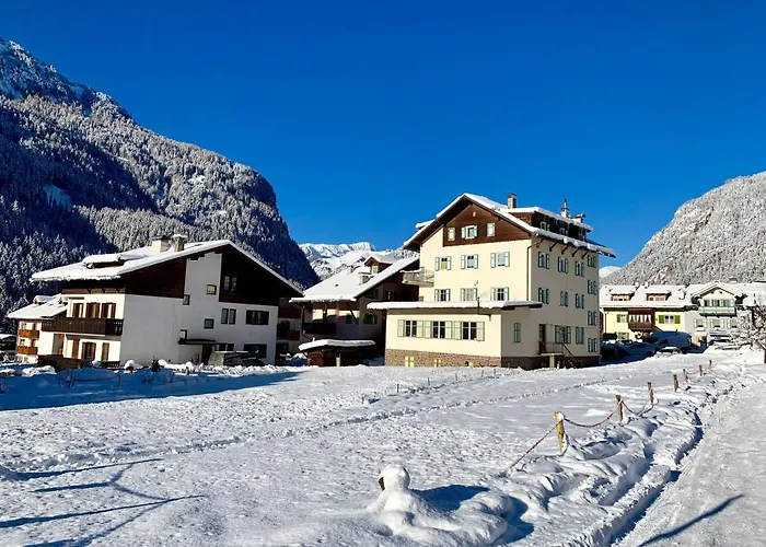 Central Apartment Canazei * Canazei